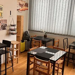 בדוק זמינות
